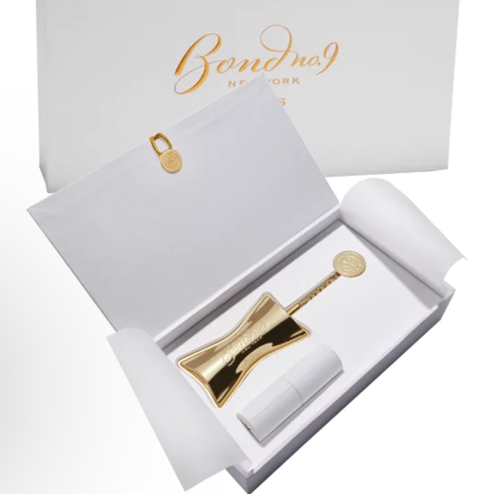 BOND NO. 9 Refillable Lipstick Set